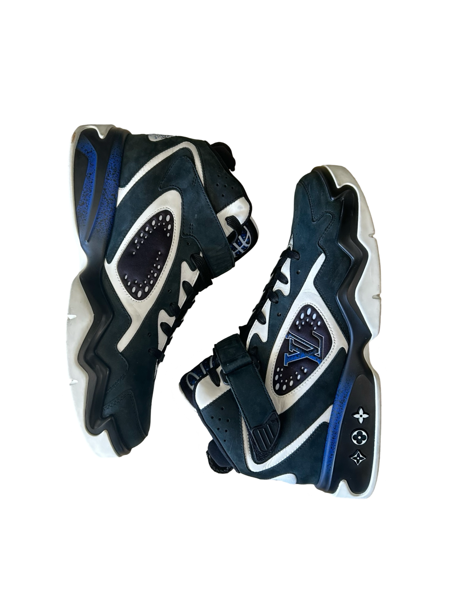 LOUIS VUITTON TRAINER 2 SNEAKER